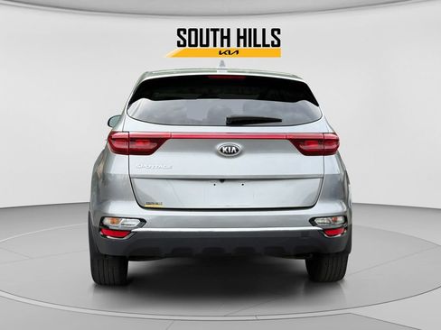 Used 2020 Kia Sportage LX AWD/4WD image 4
