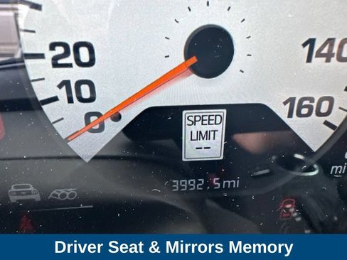 Used 2025 Ford Mustang GT Premium RWD image 13