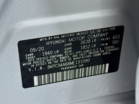 Used 2021 Hyundai Accent Limited image 66