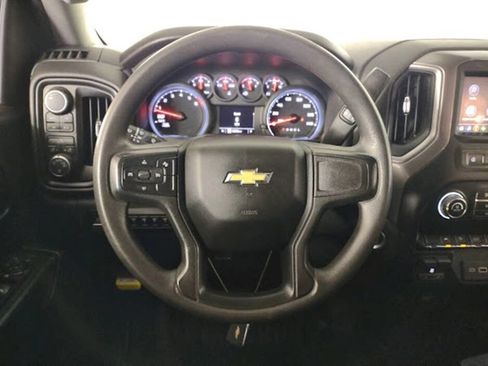 Used 2023 Chevrolet Silverado 1500 W/T w/ Trailering Package image 12