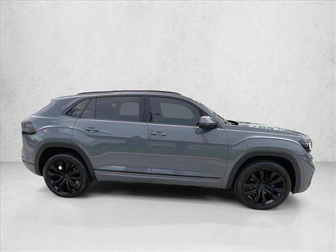Used 2023 Volkswagen Atlas Cross Sport SEL Premium R-Line AWD/4WD image 5