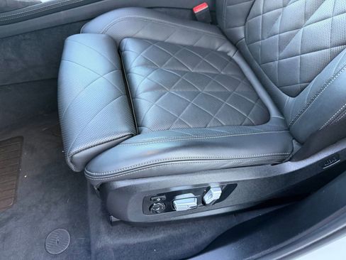 Certified 2023 BMW X7 xDrive40i w/ Premium Package image 12