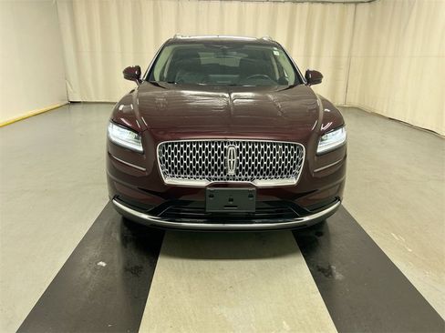 Used 2023 Lincoln Nautilus Reserve w/ Class II Trailer Tow Package image 3