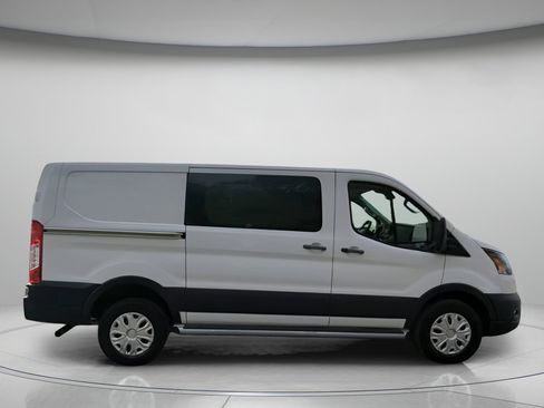 Certified 2024 Ford Transit 250 Low Roof w/ Exterior Upgrade Package image 31