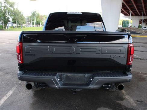 Used 2017 Ford F150 Raptor w/ Equipment Group 802A Luxury AWD/4WD image 7