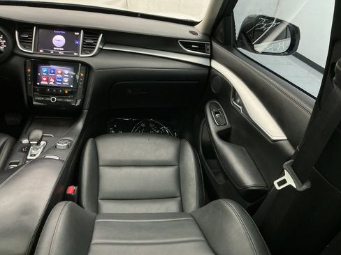 Used 2019 INFINITI QX50 Luxe FWD image 29