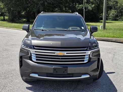 Used 2021 Chevrolet Tahoe High Country RWD image 2