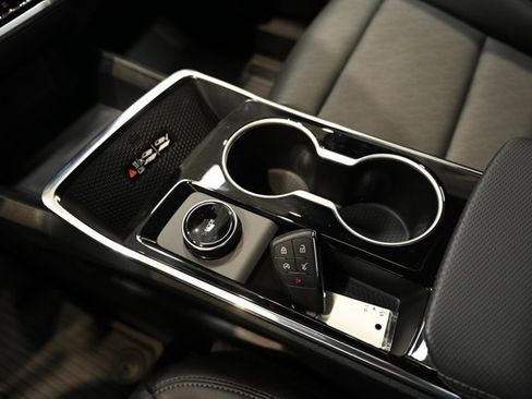 New 2026 Chevrolet Equinox LT image 18