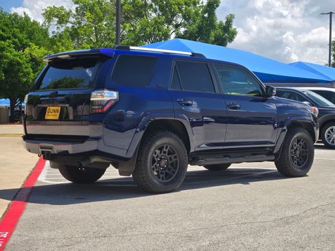 Used 2023 Toyota 4Runner SR5 Premium w/ Moonroof Package RWD image 3