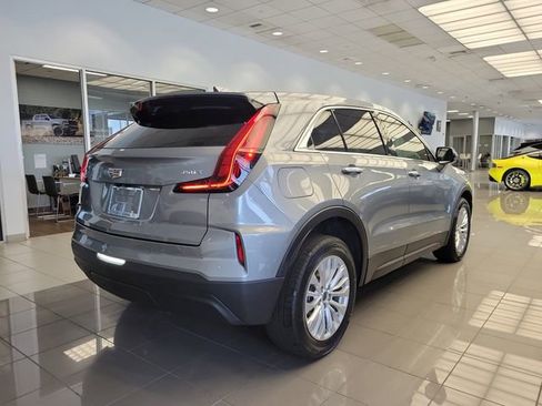 Used 2024 Cadillac XT4 Luxury FWD image 4