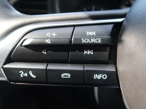 Used 2025 MAZDA MAZDA3 s FWD image 35