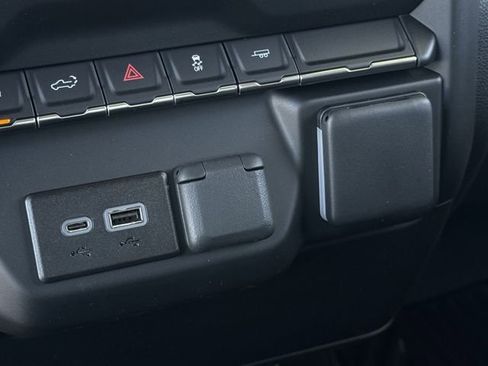 New 2026 Chevrolet Silverado 1500 Custom image 18