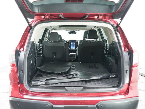 Used 2024 Subaru Ascent Limited w/ Technology Package AWD/4WD image 16
