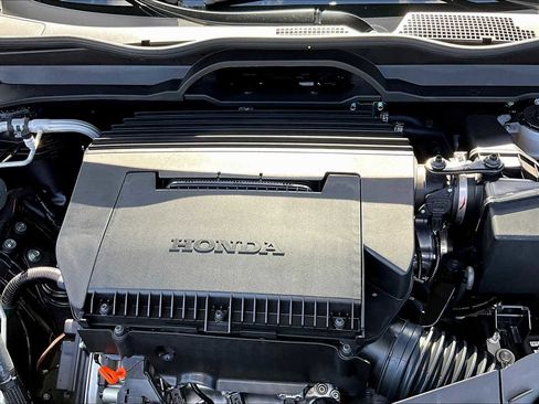 New 2025 Honda Pilot Sport image 17