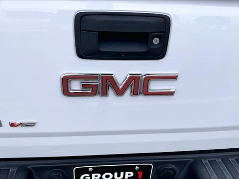 Used 2017 GMC Canyon SLT w/ Driver Alert Package image 32
