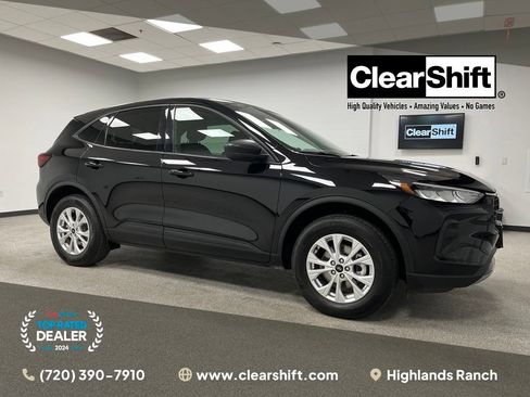 Used 2025 Ford Escape Active AWD/4WD image 1