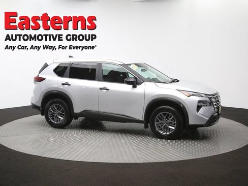 Used 2024 Nissan Rogue S AWD/4WD image 48