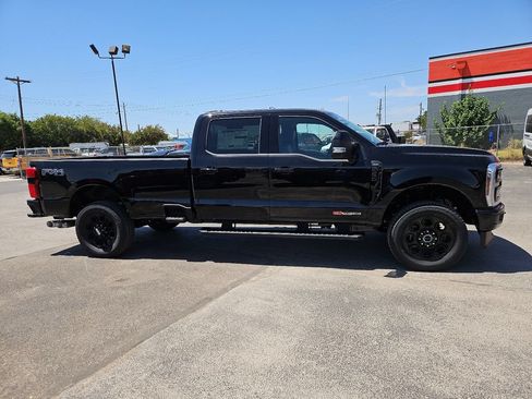 New 2026 Ford F350 Lariat w/ Black Appearance Package AWD/4WD image 14