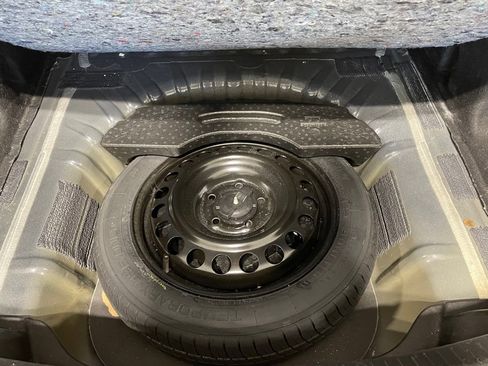 Used 2023 Chevrolet Malibu LT w/ Driver Confidence Package image 18