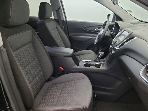 Used 2023 Chevrolet Equinox LT w/ Driver Convenience Package image 21