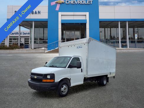 Used 2016 Chevrolet Express 3500 RWD image 1