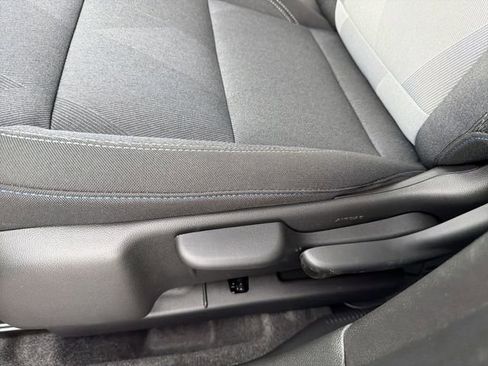 New 2026 Chevrolet Trax LS w/ LS Convenience Package FWD image 16