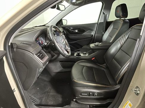 Used 2023 GMC Terrain AT4 AWD/4WD image 12
