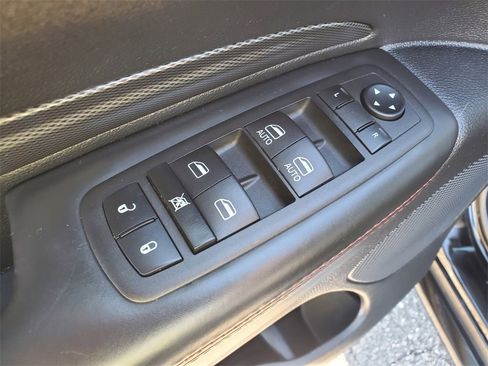 Used 2023 Dodge Durango GT image 11