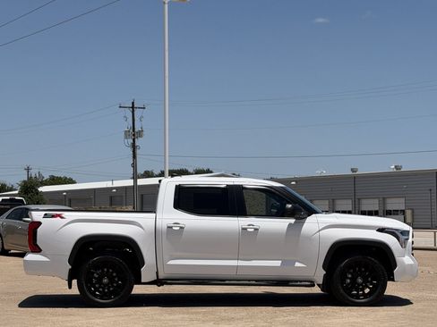 Used 2026 Toyota Tundra SR5 w/ SX Package RWD image 3