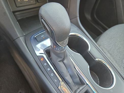 Used 2023 Chevrolet Equinox LT image 21