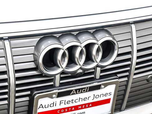 Used 2023 Audi e-tron Premium Plus w/ Premium Plus Package image 13