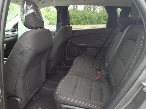 Used 2024 Ford Escape Active AWD/4WD image 9