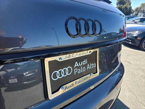 Used 2023 Audi Q5 e Prestige w/ Prestige Package AWD/4WD image 13