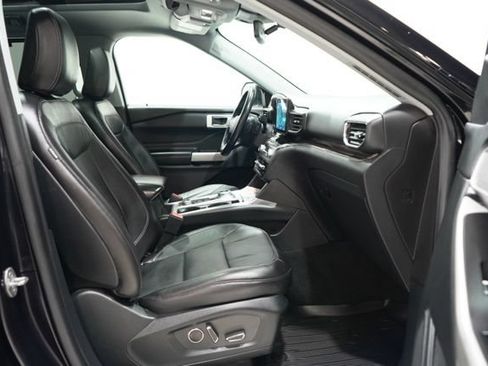 Used 2020 Ford Explorer Limited AWD/4WD image 41