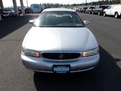 Used 2005 Buick Century Custom image 8