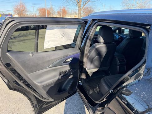 New 2026 Chevrolet Equinox EV LT AWD/4WD image 17