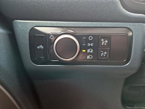 Used 2023 Ford Maverick XL FWD image 14