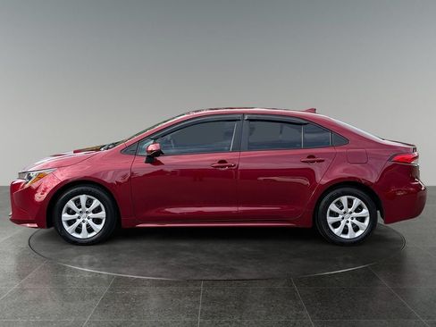 Used 2023 Toyota Corolla LE FWD image 5