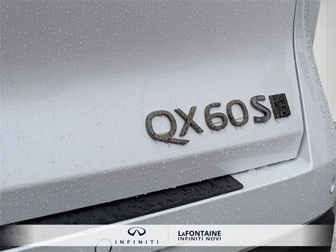 New 2026 INFINITI QX60 Sport w/ Dark Cargo Package image 10