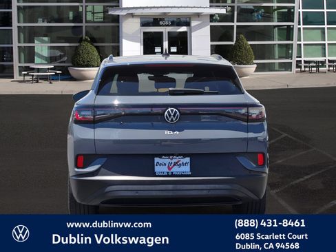 Used 2023 Volkswagen ID.4 Pro S RWD image 5