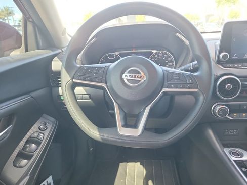 Used 2023 Nissan Sentra SV FWD image 16