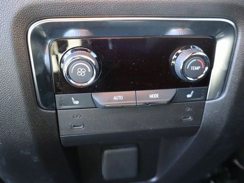 New 2026 Chevrolet Suburban RST AWD/4WD image 27
