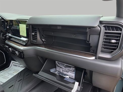 New 2026 Chevrolet Silverado 1500 LT w/ LPO, Dark Essentials Package image 16