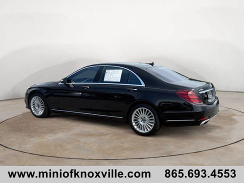 Used 2020 Mercedes-Benz S 560 4MATIC Sedan image 5