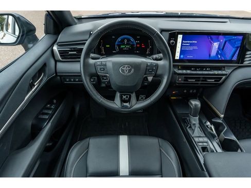 Certified 2025 Toyota Camry SE image 19
