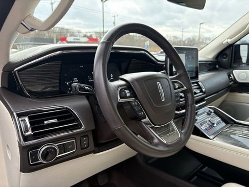 Used 2021 Lincoln Navigator L Black Label w/ Special Edition Package image 23