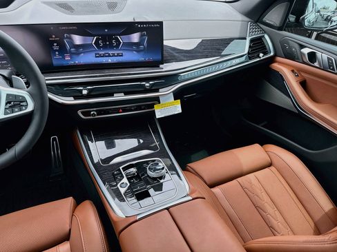 New 2026 BMW X5 sDrive40i w/ Executive Package RWD image 17