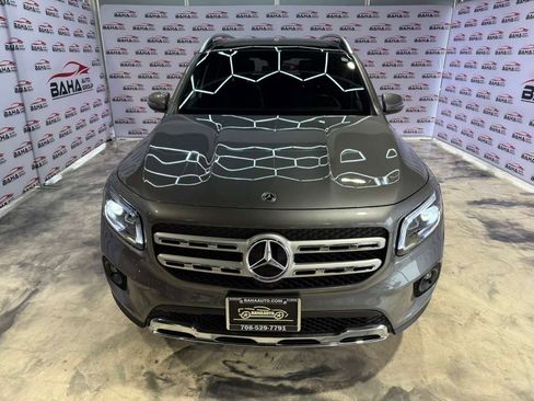 Used 2023 Mercedes-Benz GLB 250 w/ Premium Package image 4