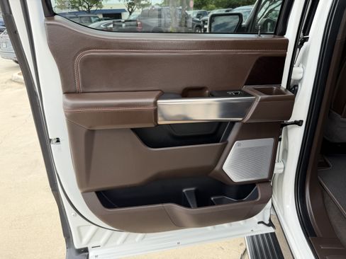 Used 2023 Ford F150 King Ranch w/ Equipment Group 601A High AWD/4WD image 19