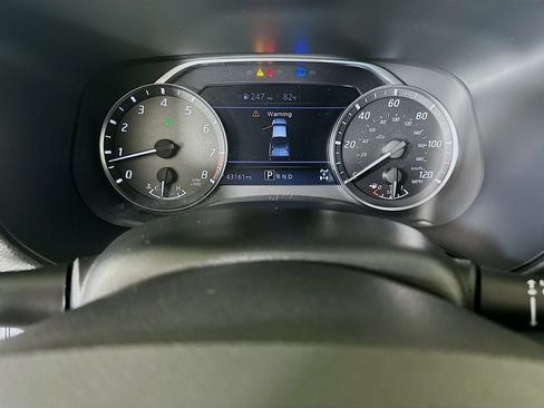 Used 2023 Nissan Frontier SV AWD/4WD image 19